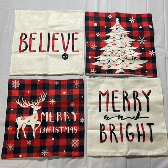 Other - 4pcs Christmas Throw Pillows, inserts NOT included-
17.7x17.7 Inch B4
